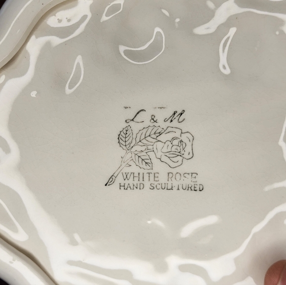 White Embossed Rose Cup and Snack Plate Set - Picture 13 of 13